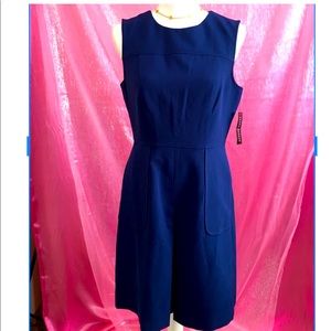 NWOT Donna Morgan navy blue dress size 8.